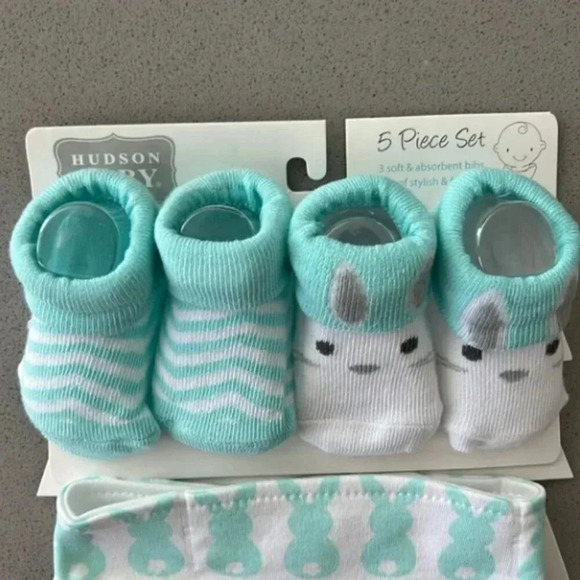 Hudson Baby Easter Bandana Bib & Infant Easter Socks - Green/Blue - Picture 3 of 5